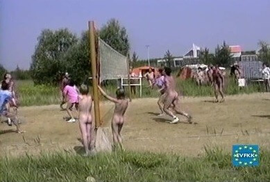 EVFKK - Miss Volleyball - Nudity as part of a life free from shame and fear of ones own nakedness