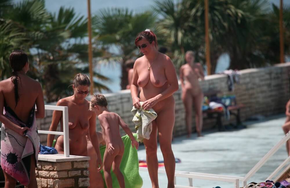 Boardwalk Biking pics - Only nudism and nothing else