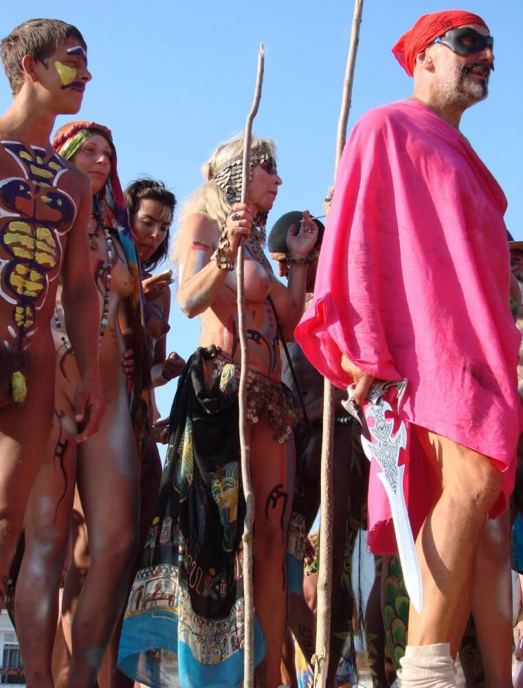 Neptune Day Mountain Top pics - The practices of naturism teach us to appreciate life and harmony with the world around us
