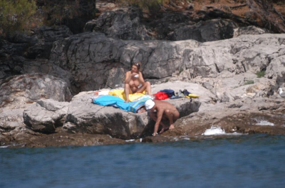 Croatian Rock-Front Coast pics - Freedom and harmony in nudism