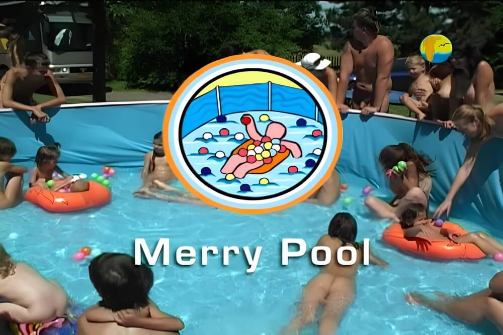 Naturist Freedom: Merry Pool - In naturism, sincerity and honesty are valued