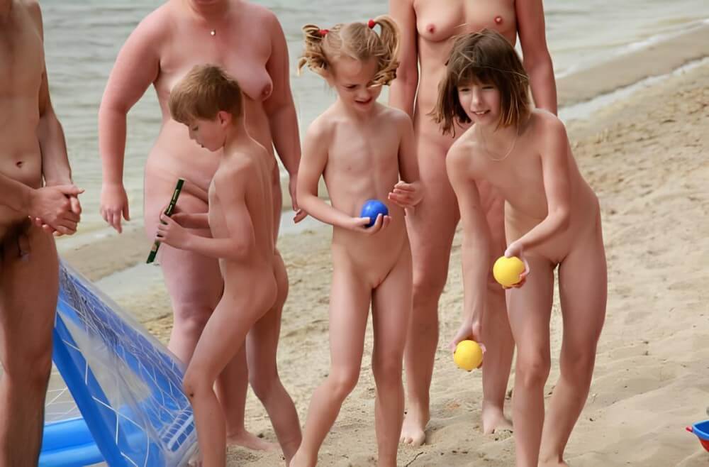 Lezero family games big gallery - A nudist values inner balance and peace of mind