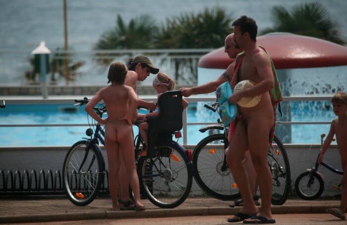Freedom on two wheels: how cycling and hiking enrich the lives of nudists - Nudity in naturism is a way to experience freedom and harmony