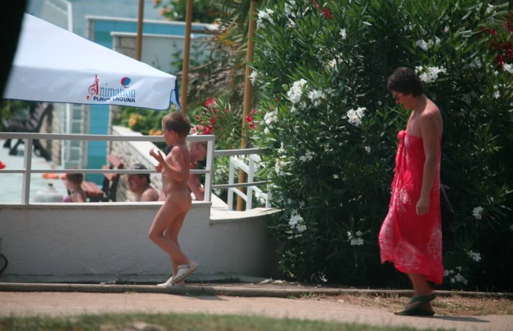 Naturist Pool Walkaround pics - Nature fills naturists and nudists with energy and inspiration