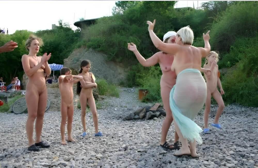 Dances on a beach pics - What Do You Know About the Culture of Nudity