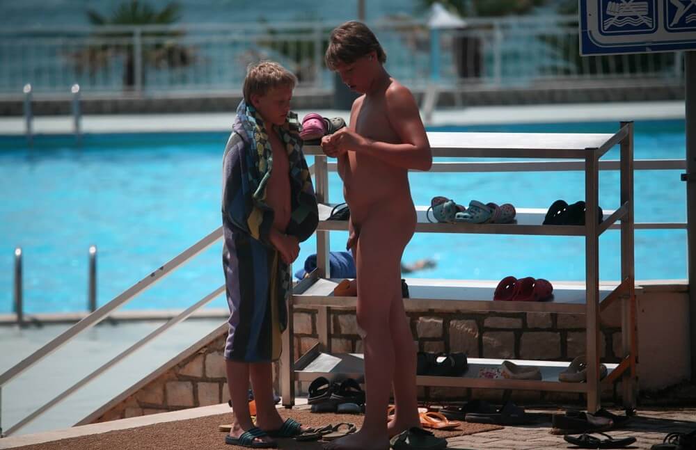 Scooter Travel Mid Day pics - Naturism teaches respect for the beauty of the body and its natural forms