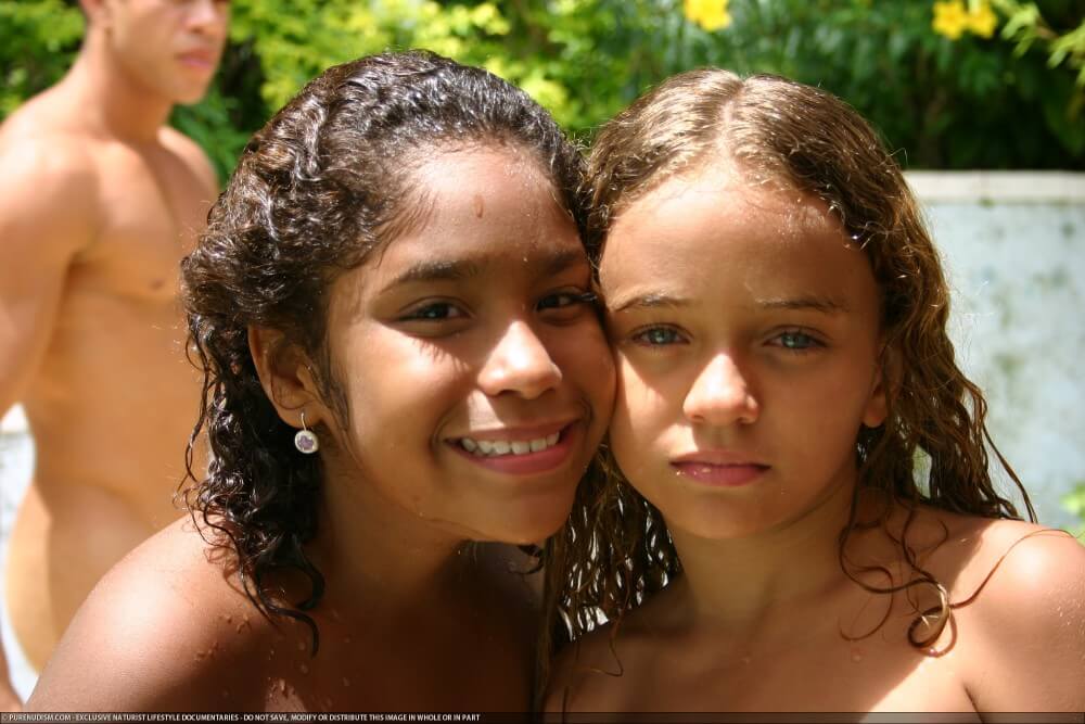 Tropical Naturism gallery - A love for the sun and fresh air are important values for naturists