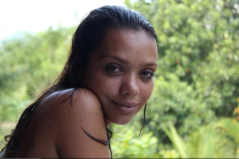 Tropical activities 1-25 gallery - Since ancient times, nudity has had a sacred character