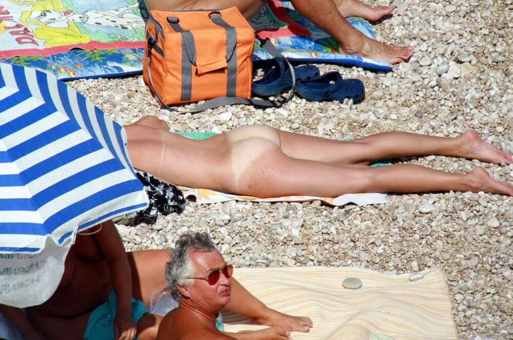 Naturists Beach Relaxation pics - Nudists value simplicity and openness
