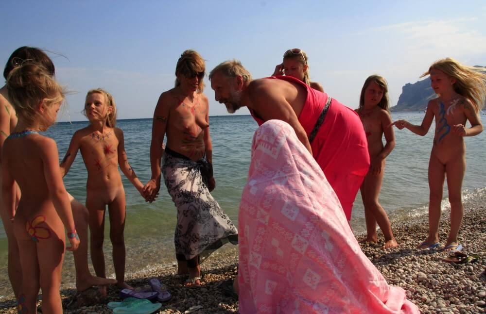 Water Drying Off pics - Nudity is perceived as a natural expression of life