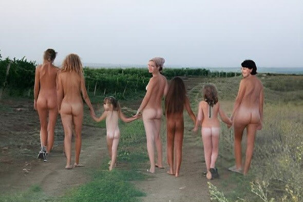 The Vineyard Tour photos - Nothing kept the clothes on my body