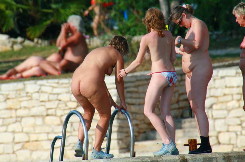 Ula FKK Exploration Family pics - Ideological naturists: exclusive materials