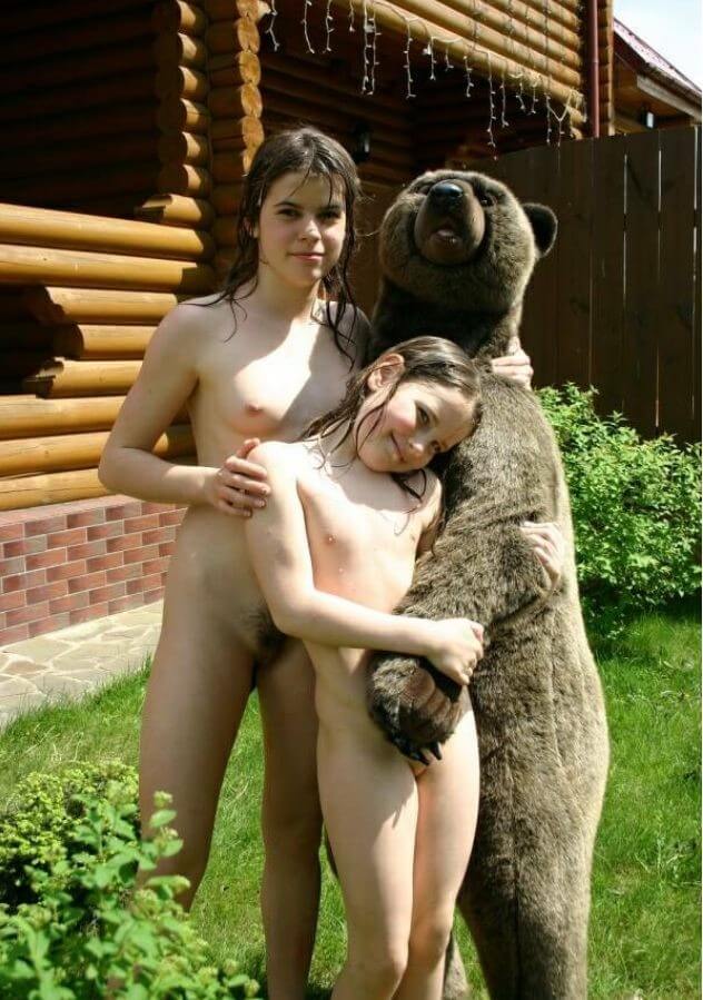 Naturism photo gallery # 57 - Nudist families: open materials for connoisseurs