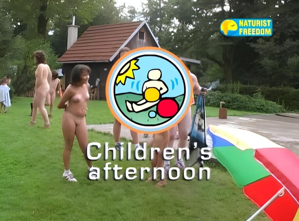 Naturist freedom: Childrens Afternoon - Nudism and naturism are based on naturalness and acceptance of ones body