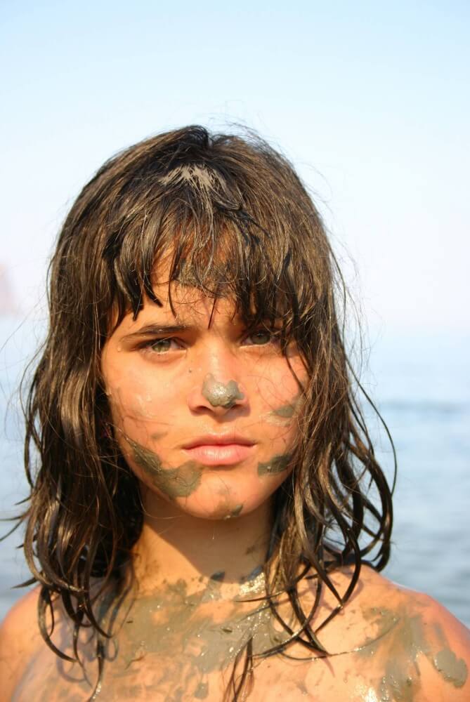 Courageous Naturist Girl pics - Nudism fosters trust and mutual understanding