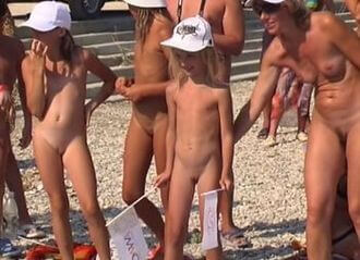 Naturist Royal Family Show video - Nudity helps to overcome insecurities and boost self-esteem