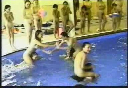 Helios Natura: For Love of Grandmother - Current trends in the development of the naturist movement