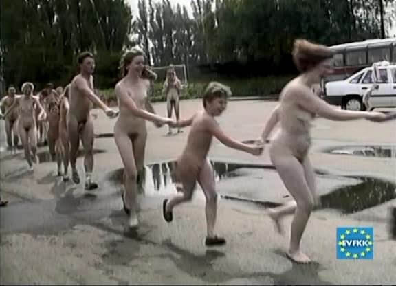 Helios Natura: Tutti-Frutti Nudie - Eurovid FKK - Unlimited freedom is the guiding principle of nudism and naturism